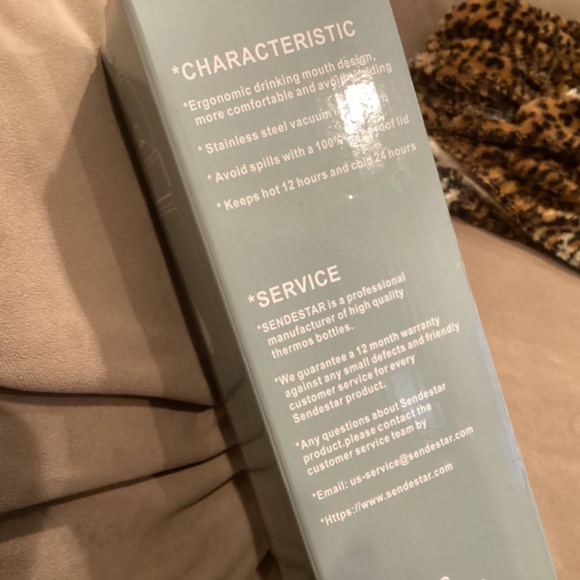 SENDESTAR Stainless Steel Water Bottle,2 Lids 40 oz. New  - Picture 2 of 3